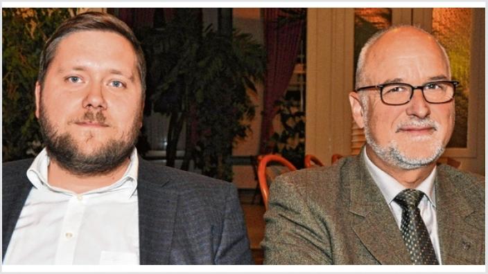 Die neue Doppelspitze in der CDU-Kreisgeschäftsstelle: Johann Hansen (r.) wird Nachfolger von Peter Labendowicz als Kreisgeschäftsführer, Marko Förster sein Stellvertreter und Pressesprecher. Foto: Schwark